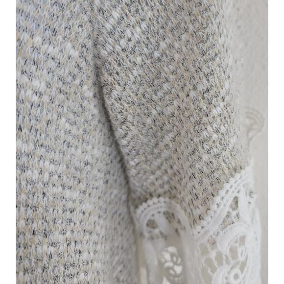 Le Lis Stitch Fix Tan Beige Hi Low Marled Knit Top Small Lace on Sleeves - Picture 2 of 5